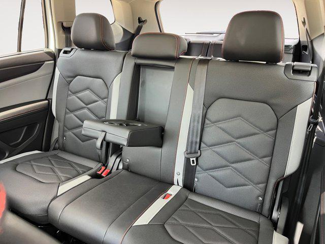 new 2025 Volkswagen Atlas car, priced at $41,576