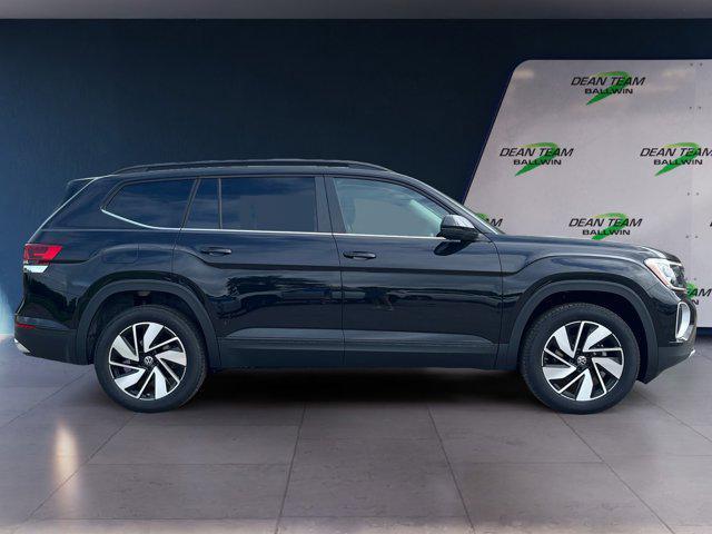 new 2025 Volkswagen Atlas car, priced at $46,750