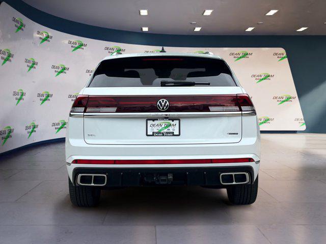 new 2024 Volkswagen Atlas Cross Sport car, priced at $52,116