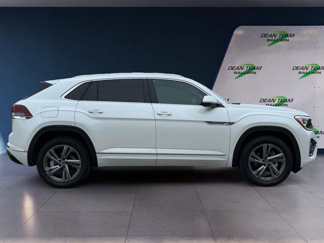 new 2024 Volkswagen Atlas Cross Sport car, priced at $52,116