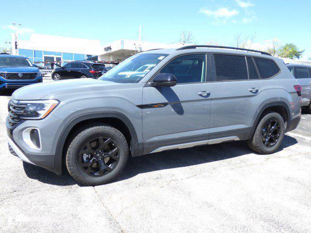 new 2025 Volkswagen Atlas car, priced at $49,531