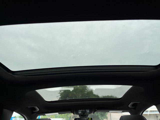 used 2021 Mercedes-Benz GLB 250 car, priced at $29,996