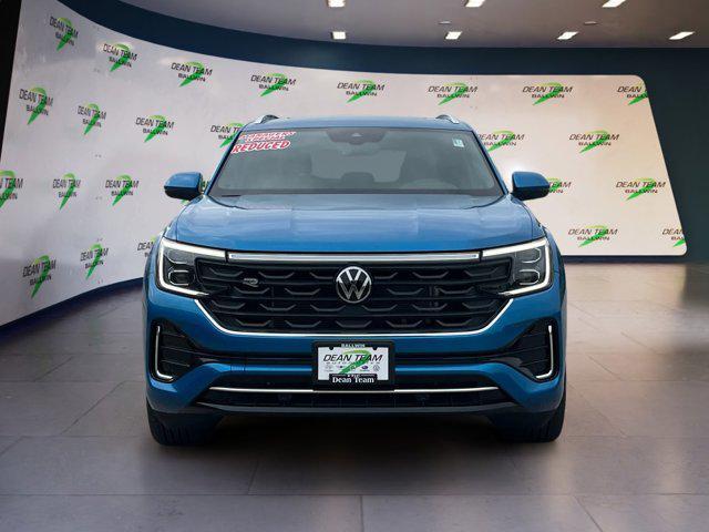 new 2024 Volkswagen Atlas Cross Sport car, priced at $51,721