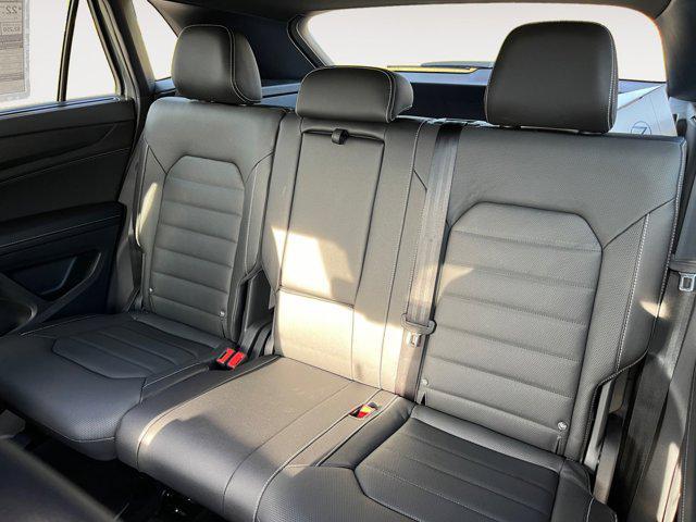 new 2026 Volkswagen Atlas Cross Sport car, priced at $52,726