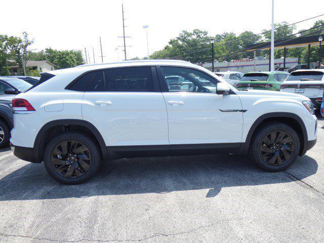 new 2025 Volkswagen Atlas Cross Sport car
