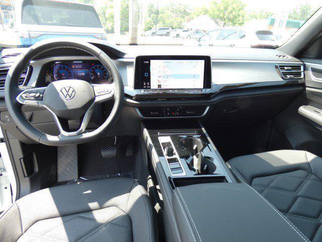 new 2025 Volkswagen Atlas Cross Sport car