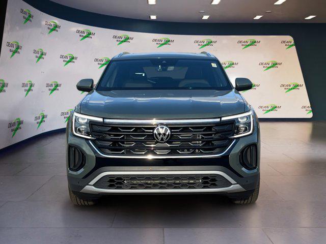new 2026 Volkswagen Atlas Cross Sport car, priced at $47,294