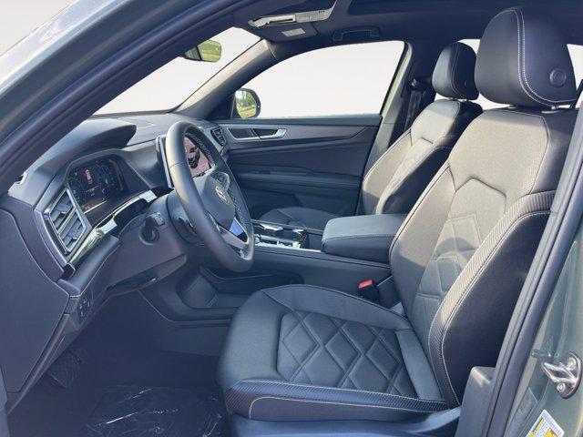 new 2026 Volkswagen Atlas Cross Sport car, priced at $47,294