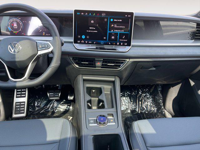 new 2025 Volkswagen Tiguan car, priced at $36,526