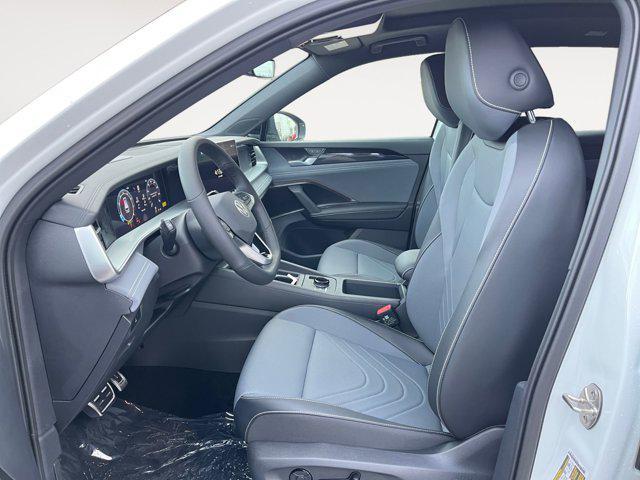 new 2026 Volkswagen Tiguan car, priced at $40,980