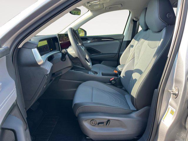 new 2025 Volkswagen Tiguan car, priced at $34,716