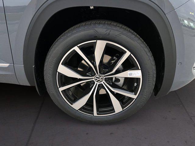 new 2026 Volkswagen Atlas Cross Sport car, priced at $55,786