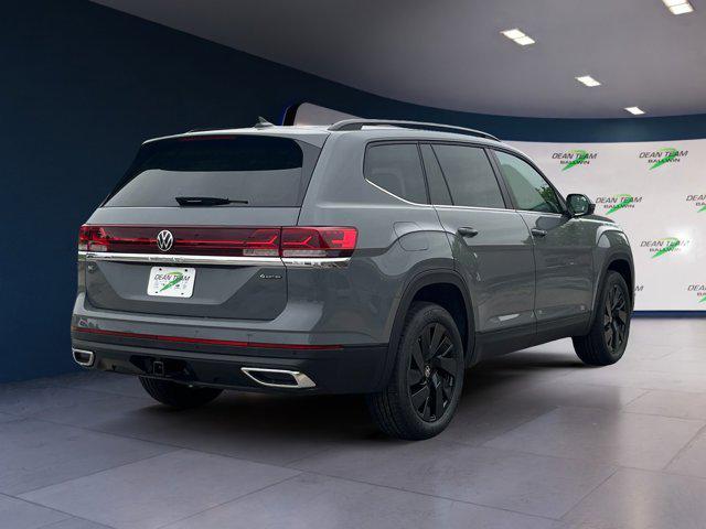 new 2025 Volkswagen Atlas car, priced at $47,345
