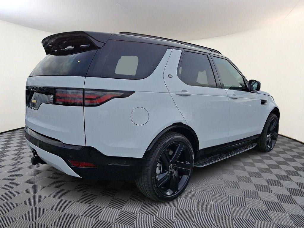 new 2025 Land Rover Discovery car, priced at $80,525