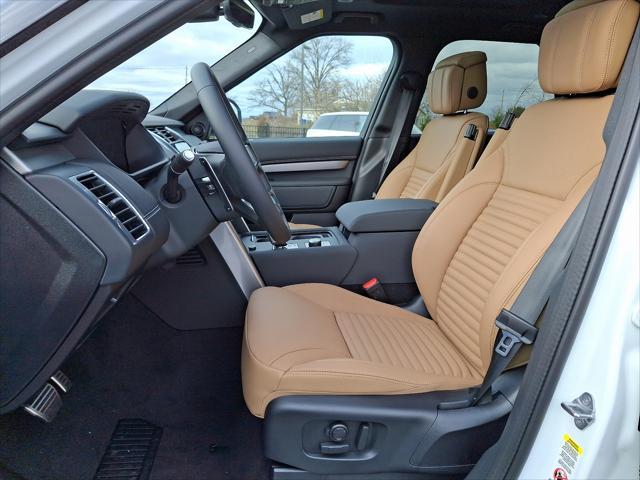 new 2025 Land Rover Discovery car, priced at $80,525