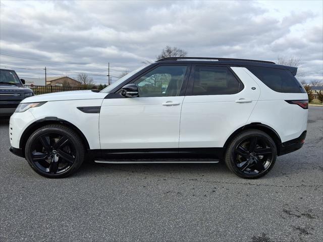 new 2025 Land Rover Discovery car, priced at $80,525