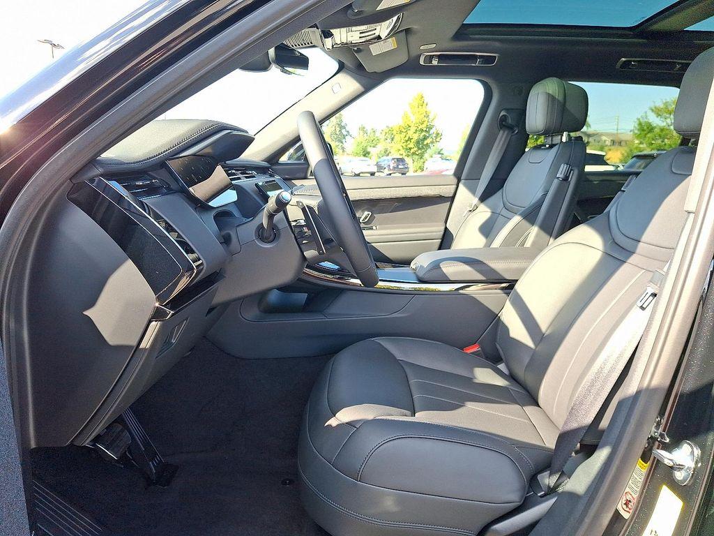 new 2025 Land Rover Range Rover Sport car, priced at $92,650