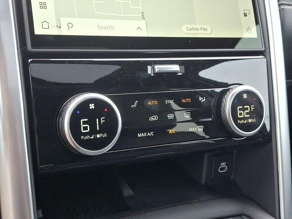 new 2025 Land Rover Discovery car, priced at $69,268