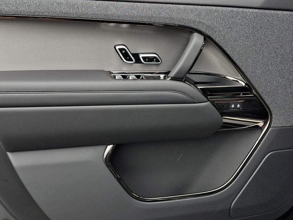 new 2025 Land Rover Range Rover Sport car, priced at $102,370