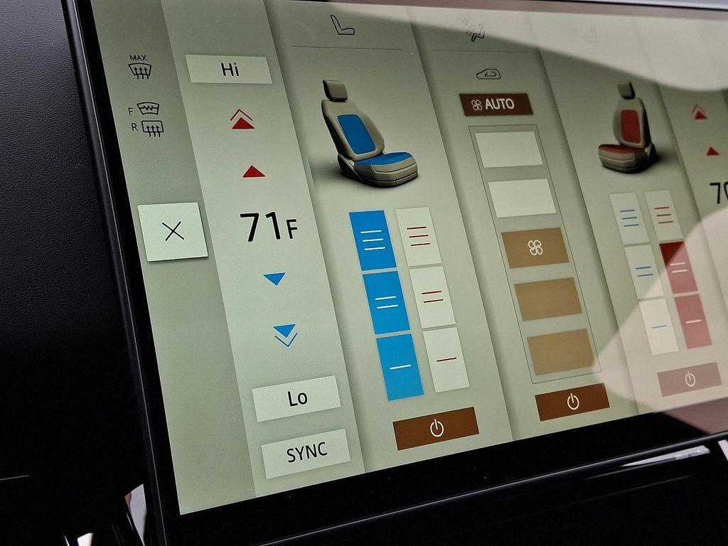 new 2025 Land Rover Range Rover Sport car, priced at $102,370