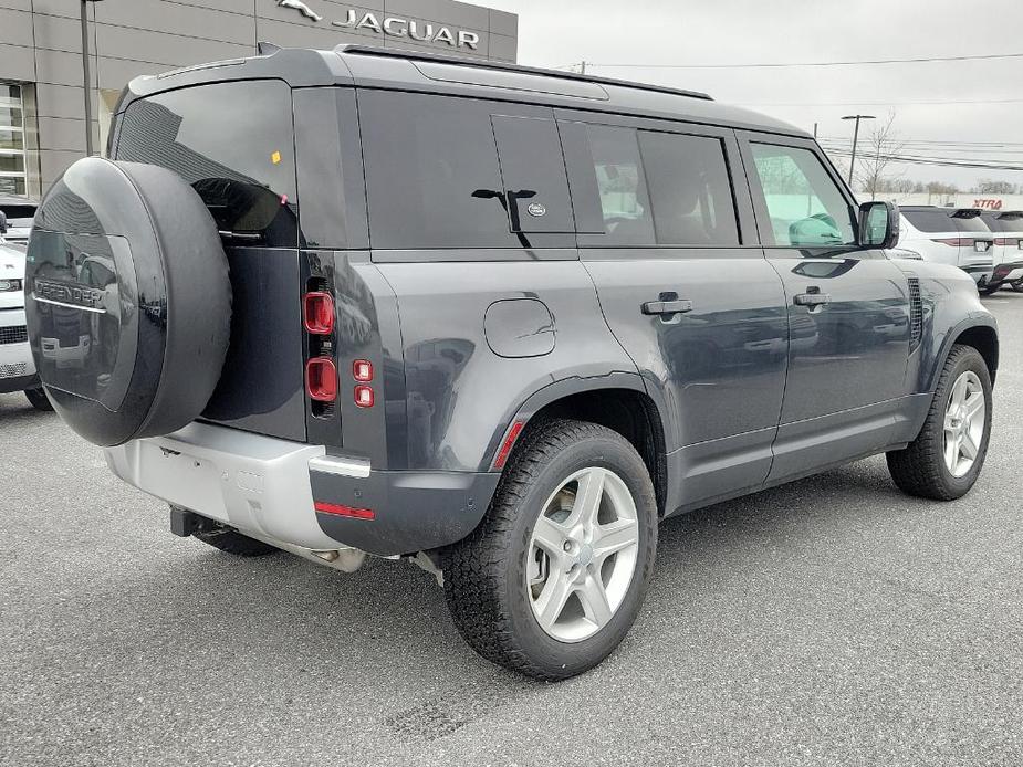 new 2024 Land Rover Defender car