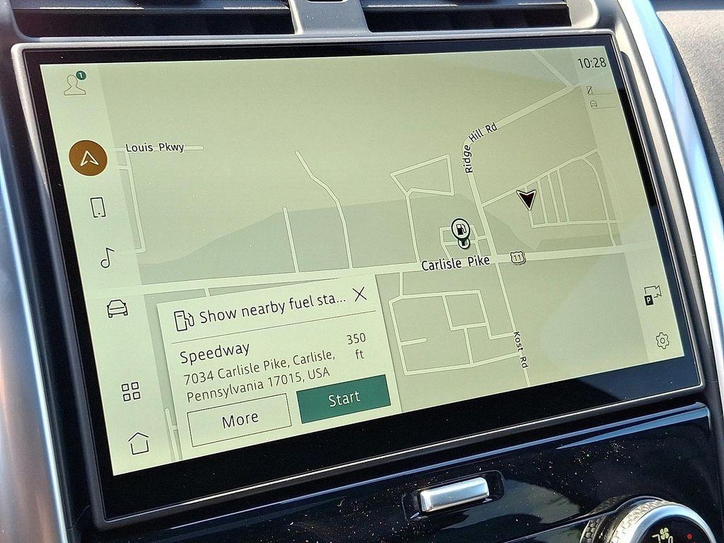 new 2025 Land Rover Discovery car, priced at $69,093