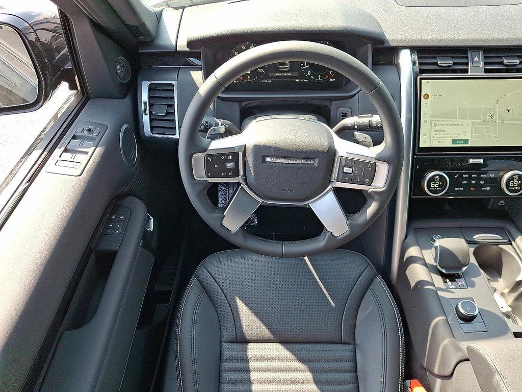 new 2025 Land Rover Discovery car, priced at $69,093