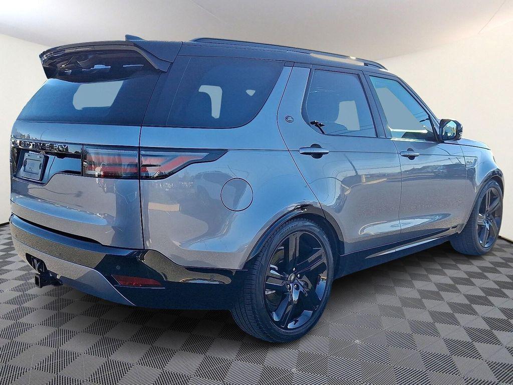 used 2024 Land Rover Discovery car, priced at $51,890