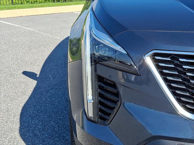 used 2019 Cadillac XT4 car, priced at $22,490