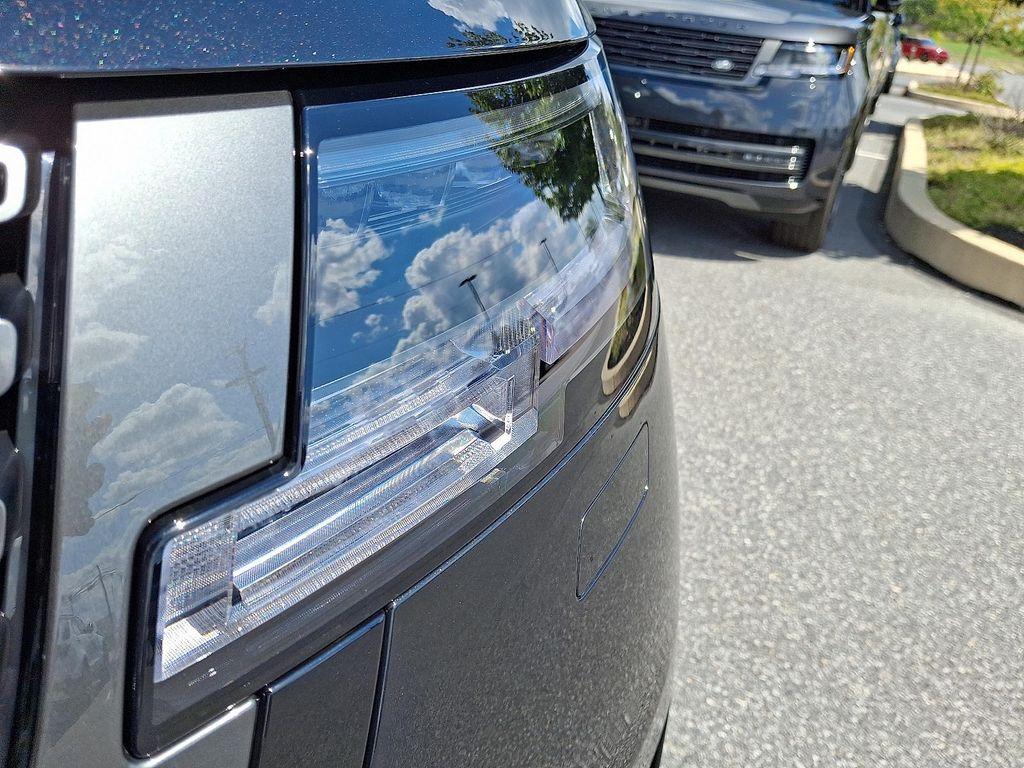 new 2025 Land Rover Range Rover car, priced at $131,435