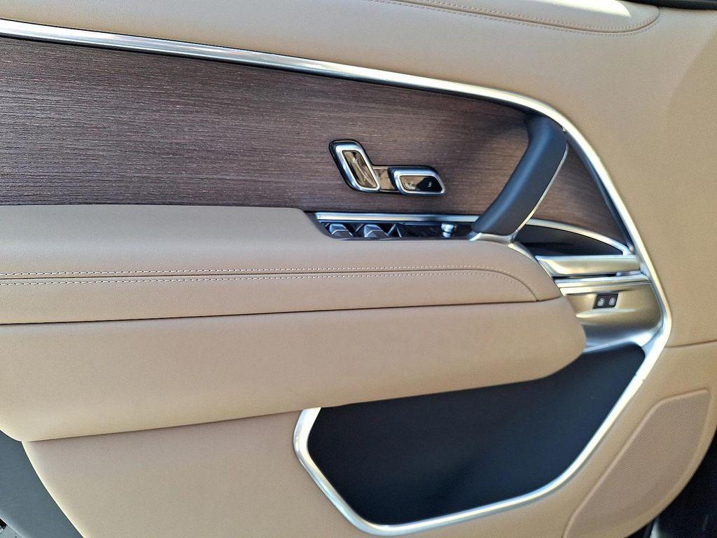 new 2025 Land Rover Range Rover car, priced at $155,040