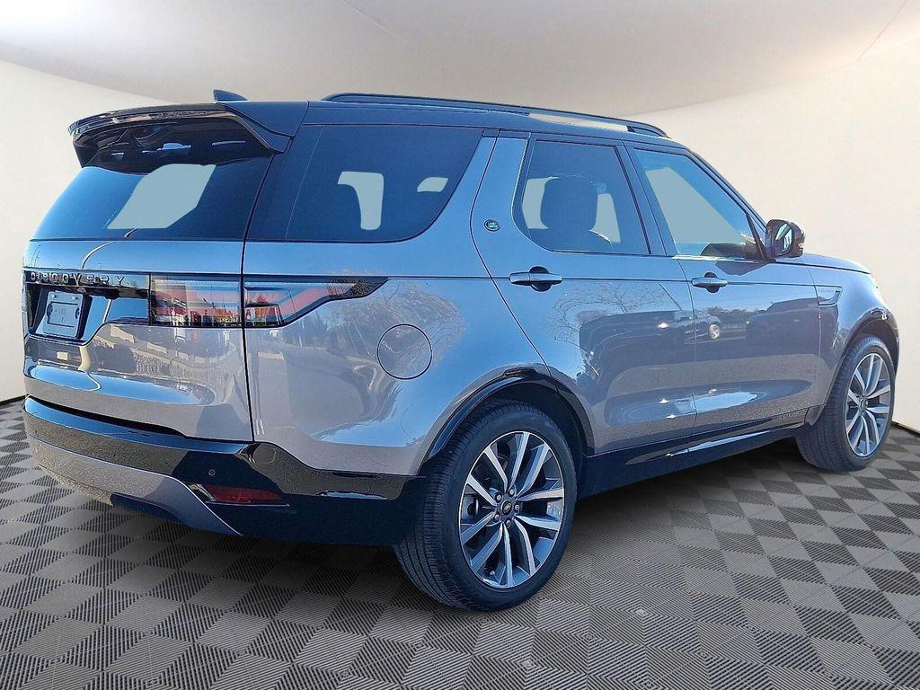 used 2025 Land Rover Discovery car, priced at $61,990