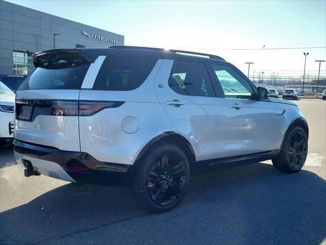 new 2024 Land Rover Discovery car, priced at $83,588