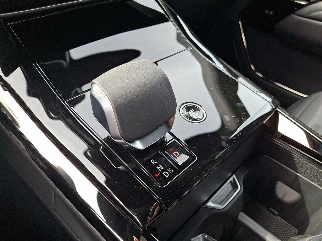 new 2025 Land Rover Range Rover Sport car, priced at $92,355