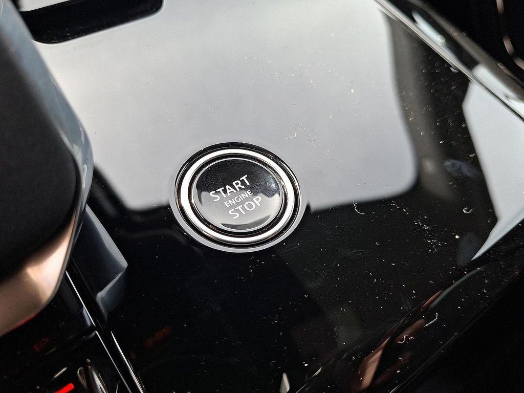 new 2025 Land Rover Range Rover Sport car, priced at $92,355