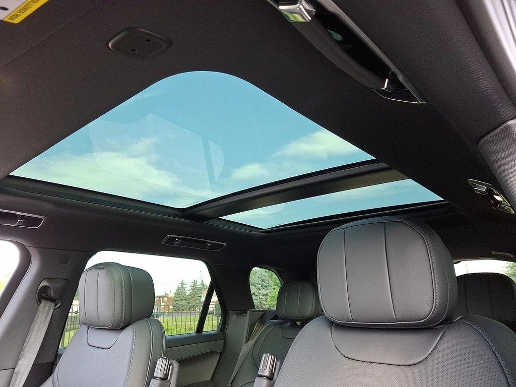 new 2025 Land Rover Range Rover Sport car, priced at $94,015