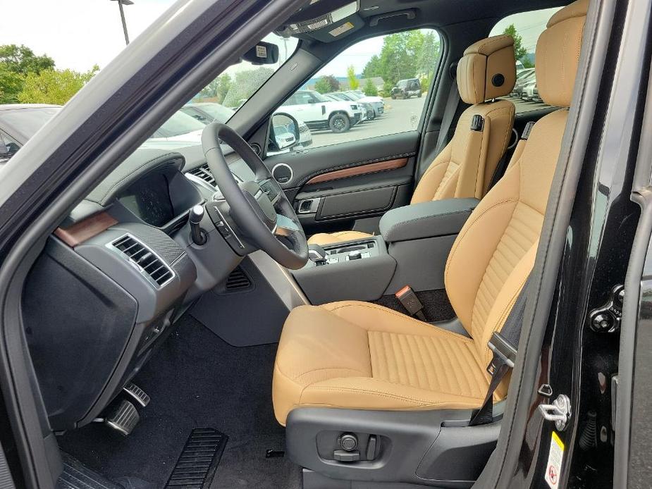 new 2024 Land Rover Discovery car, priced at $75,458