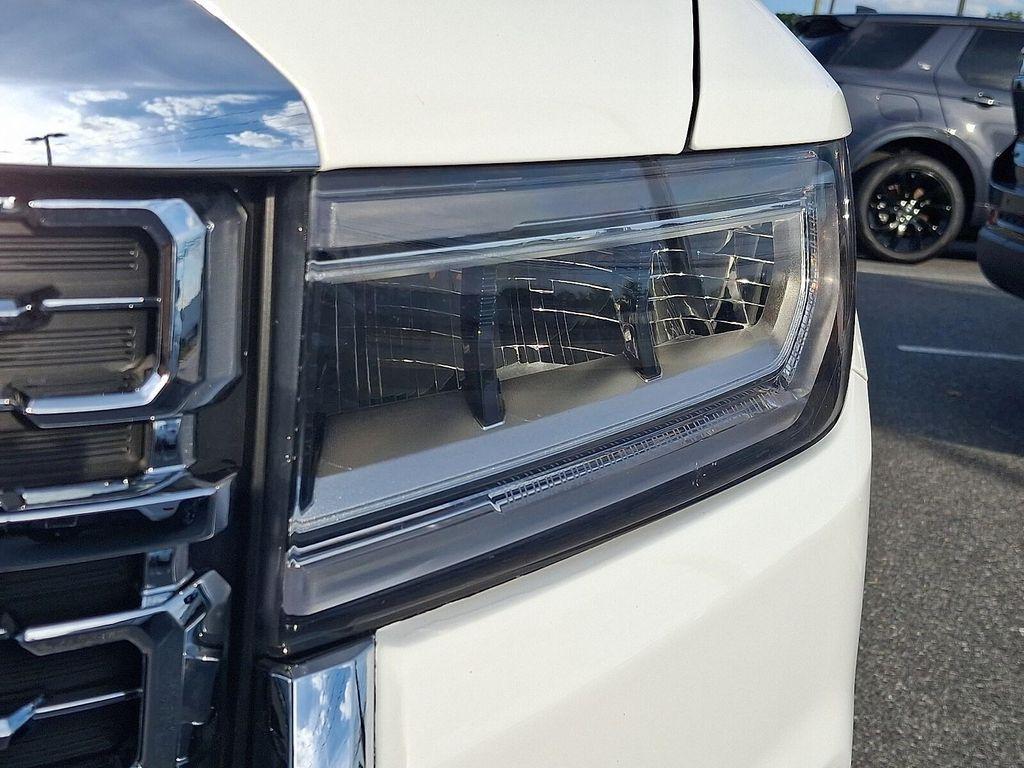 used 2022 GMC Acadia car, priced at $28,450