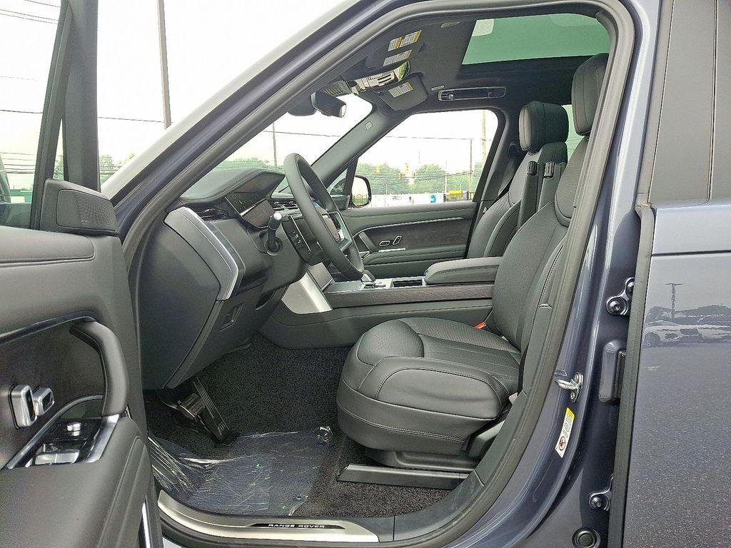 new 2025 Land Rover Range Rover car, priced at $145,155