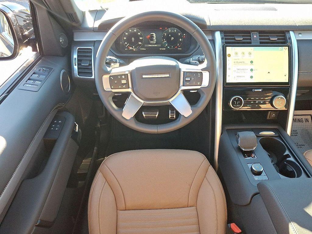 used 2024 Land Rover Discovery car, priced at $53,890