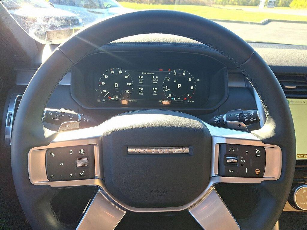 used 2024 Land Rover Discovery car, priced at $53,890