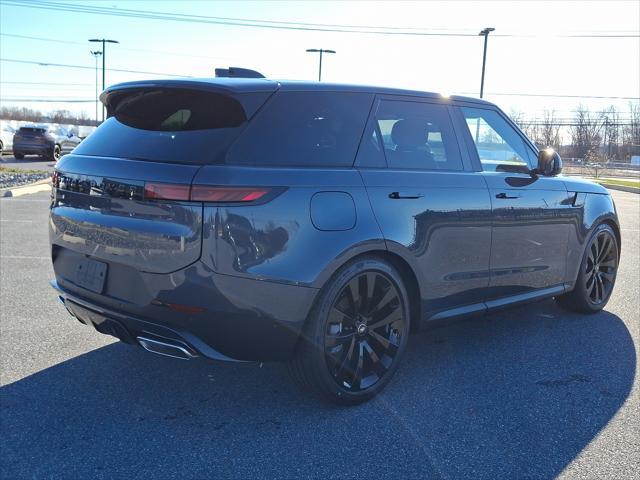 new 2025 Land Rover Range Rover Sport car, priced at $91,155