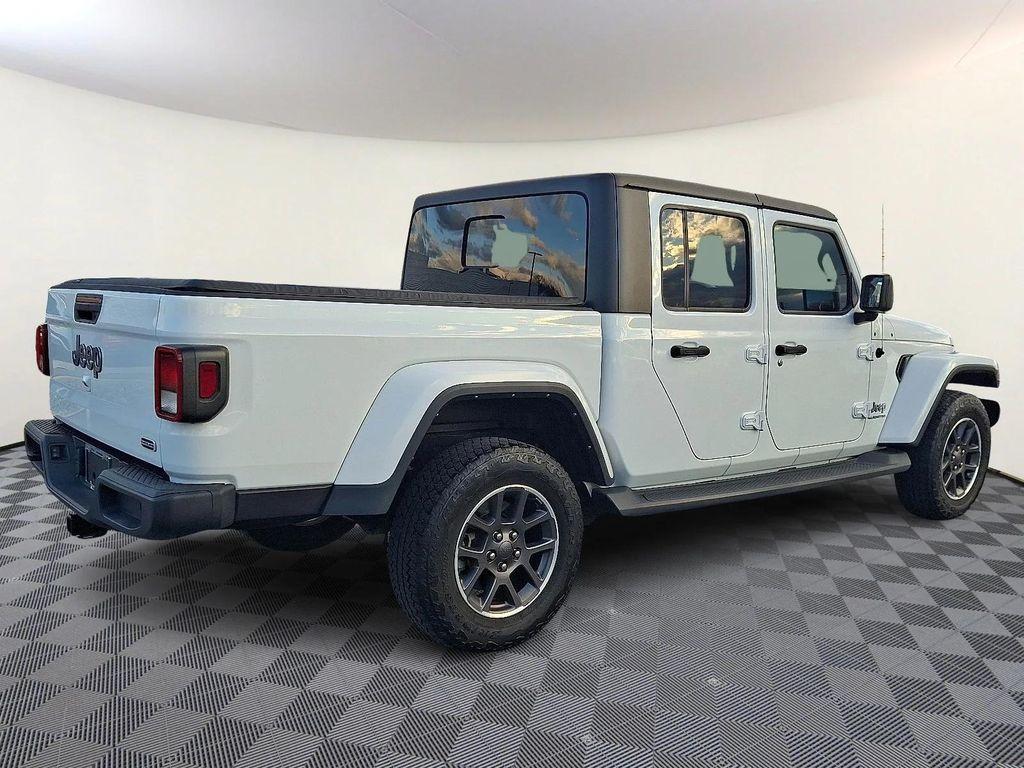 used 2022 Jeep Gladiator car, priced at $31,987