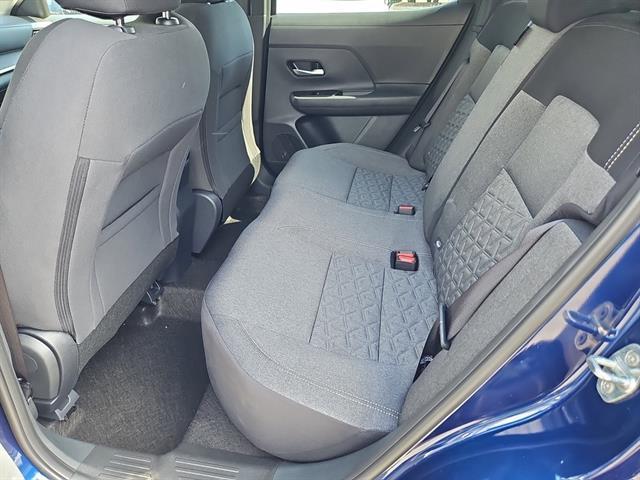 new 2025 Nissan Kicks car, priced at $27,082