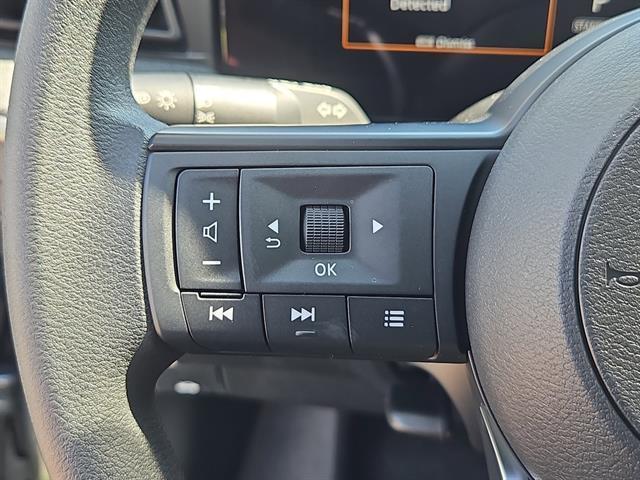 new 2025 Nissan Kicks car, priced at $27,173