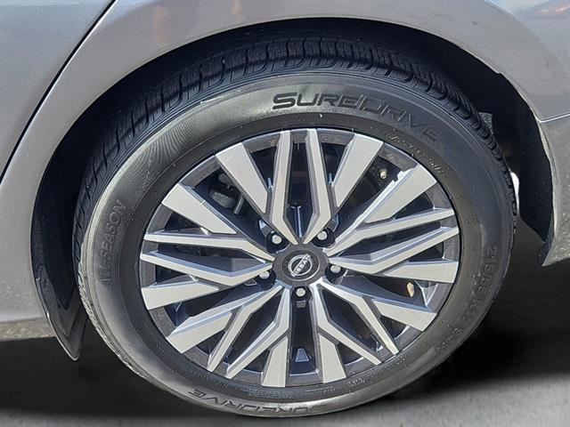 used 2023 Nissan Altima car, priced at $19,771