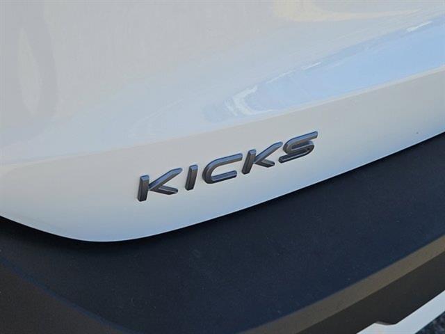 new 2025 Nissan Kicks car, priced at $27,082