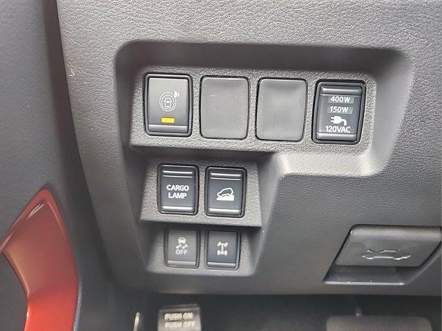 new 2025 Nissan Frontier car