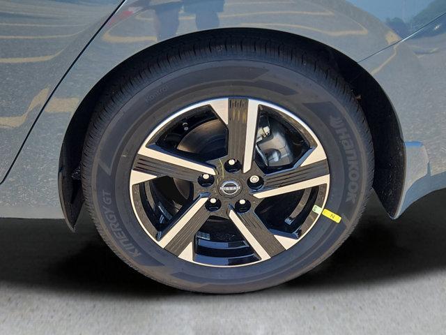 new 2025 Nissan Sentra car, priced at $23,754