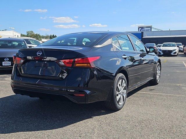 new 2025 Nissan Altima car, priced at $26,336